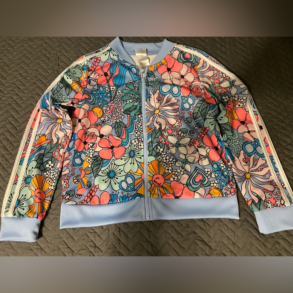 Girls Adidas zip up jacket L(16)